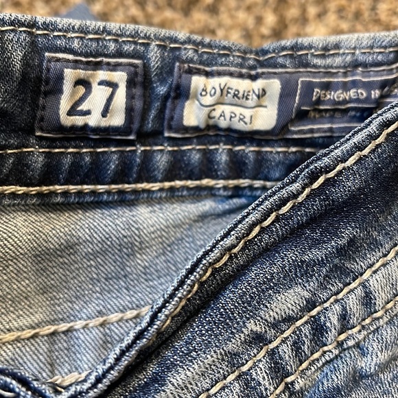 Miss Me Capris - Picture 4 of 5